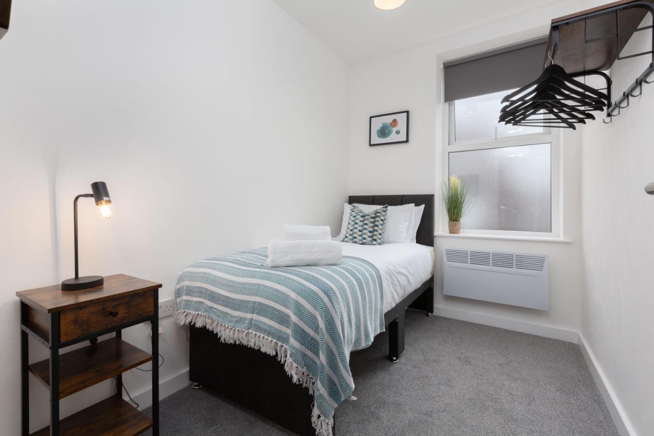 בלקפול Charles Alexander Short Stay - Charnley House Apartments מראה חיצוני תמונה